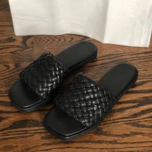 Vince "Rumi" woven leather slides